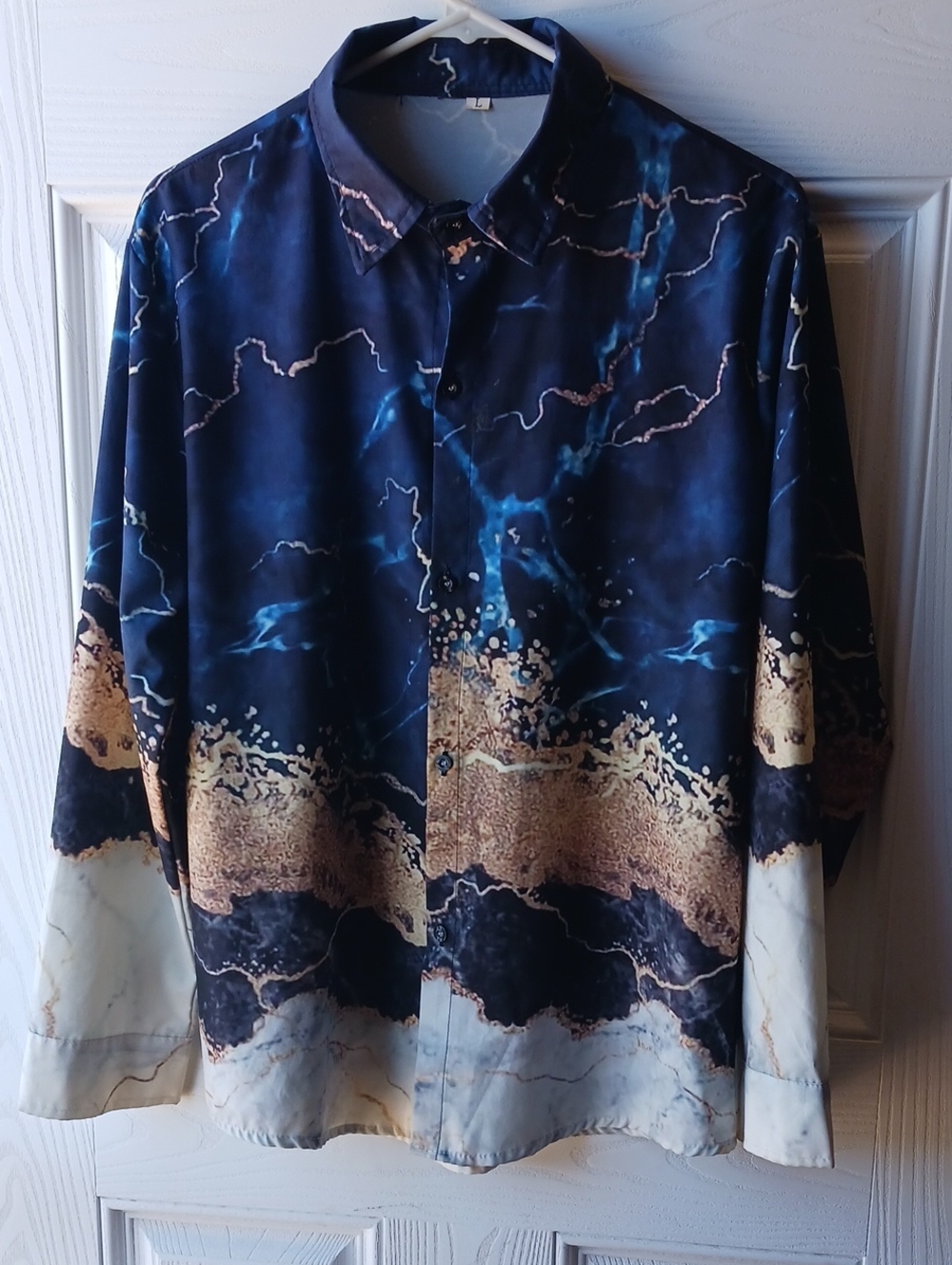 Men's Navy Marble-Pattern Button-Up Dress Shirt with Cream Accents